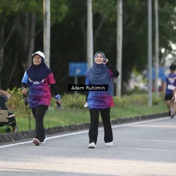 Runner Photo 8012798