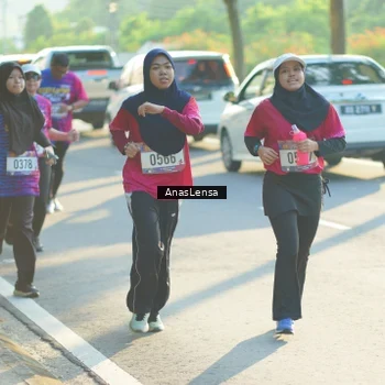 Runner Photo 8012807
