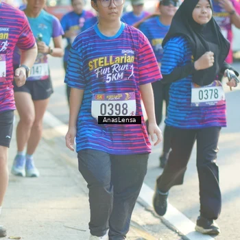 Runner Photo 8012815