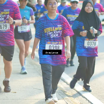 Runner Photo 8012818