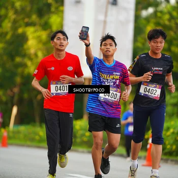 Runner Photo 8012835