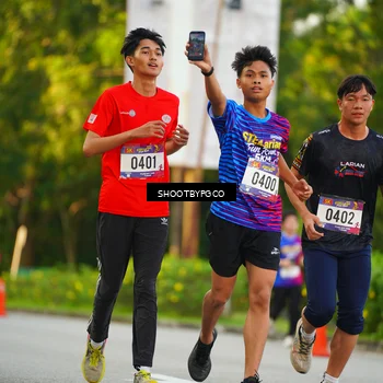 Runner Photo 8012839