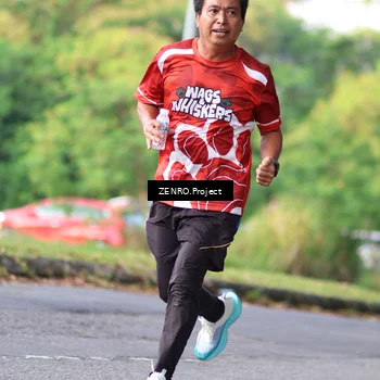 Runner Photo 8012842