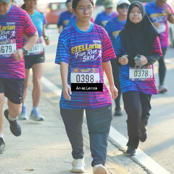 Runner Photo 8012851