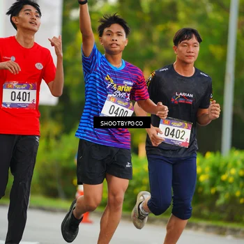 Runner Photo 8012857
