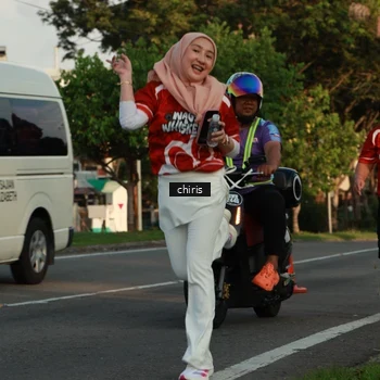 Runner Photo 8012870