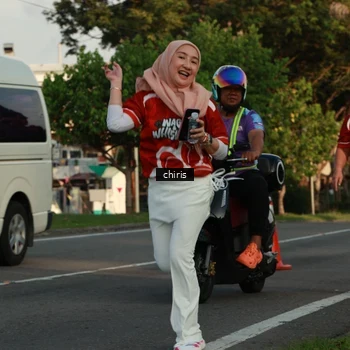 Runner Photo 8012880