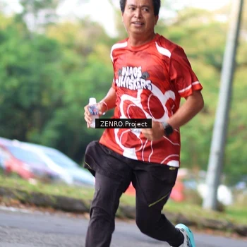 Runner Photo 8012882