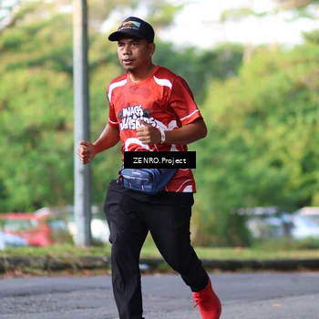 Runner Photo 8012883