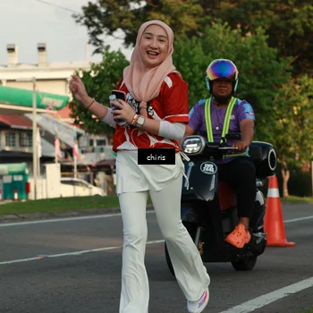 Runner Photo 8012910