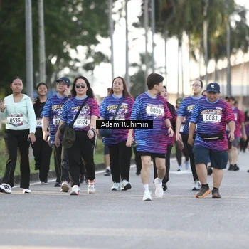 Runner Photo 8012917