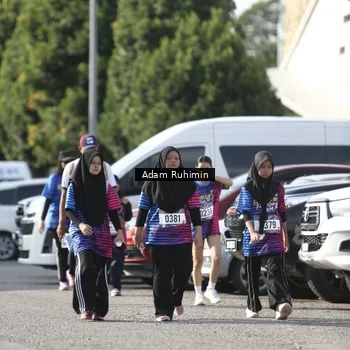 Runner Photo 8012918