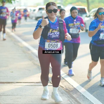 Runner Photo 8012937