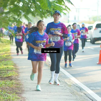 Runner Photo 8012941