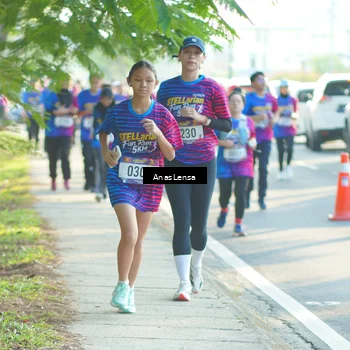 Runner Photo 8012945