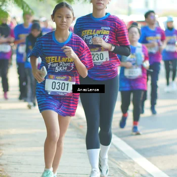 Runner Photo 8012946