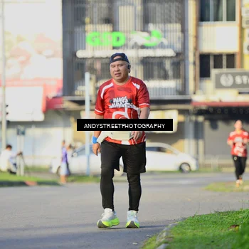 Runner Photo 8012953