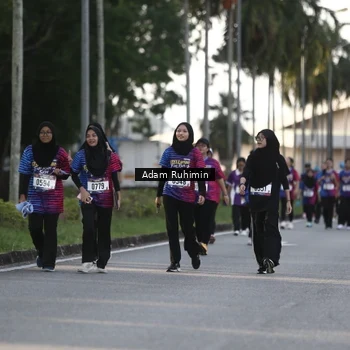 Runner Photo 8012957