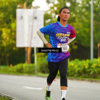 Runner Photo 8012968