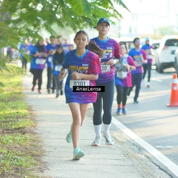 Runner Photo 8012989