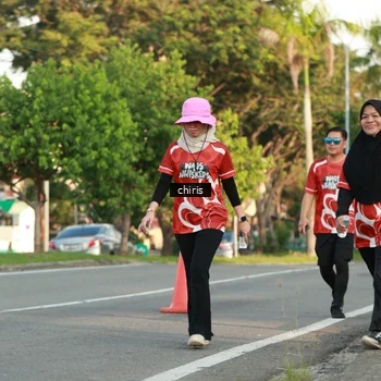 Runner Photo 8012990