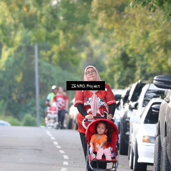 Runner Photo 8012996