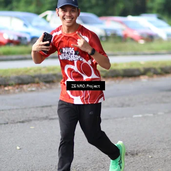 Runner Photo 8012998