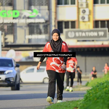 Runner Photo 8012999