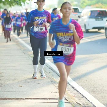 Runner Photo 8013006