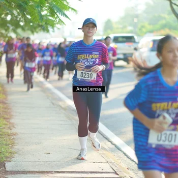 Runner Photo 8013056