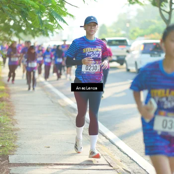 Runner Photo 8013060