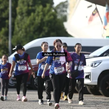 Runner Photo 8013067