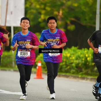 Runner Photo 8013082