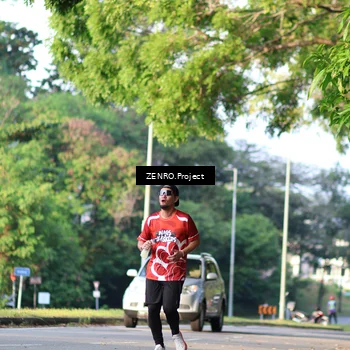 Runner Photo 8013090