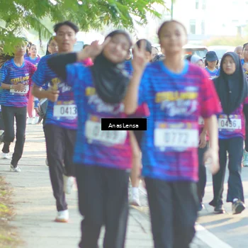 Runner Photo 8013176