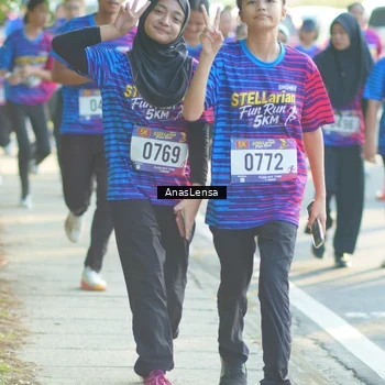 Runner Photo 8013188