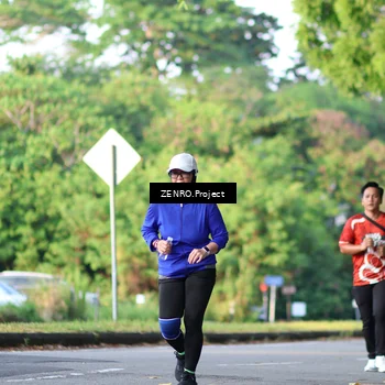 Runner Photo 8013337