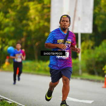 Runner Photo 8013341