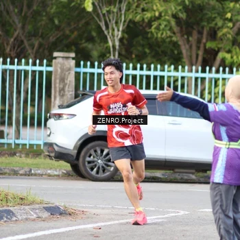 Runner Photo 8013557
