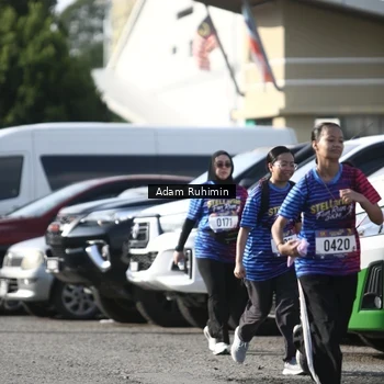 Runner Photo 8013580
