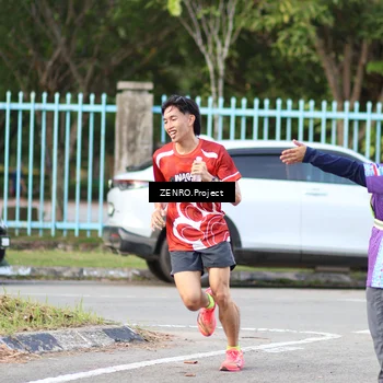 Runner Photo 8013600