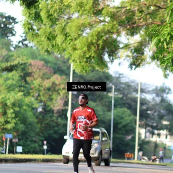 Runner Photo 8013630