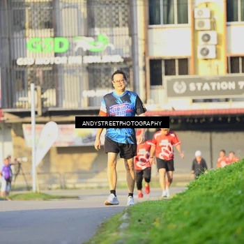 Runner Photo 8013646