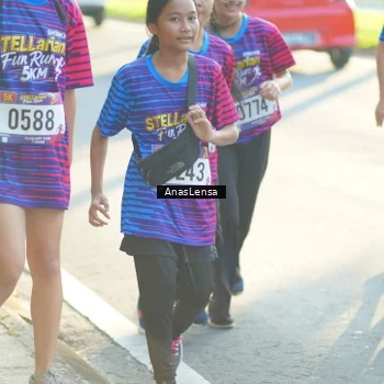 Runner Photo 8013651