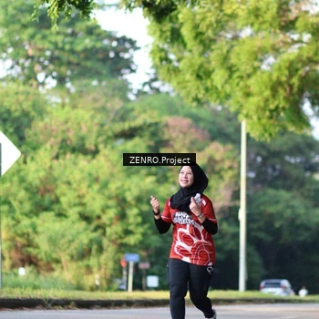 Runner Photo 8013750
