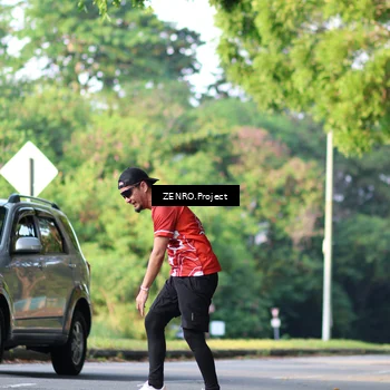 Runner Photo 8013763