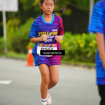 Runner Photo 8013773