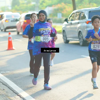 Runner Photo 8013803