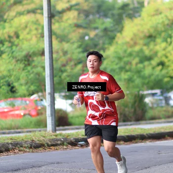 Runner Photo 8013833