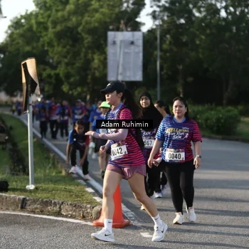 Runner Photo 8013896